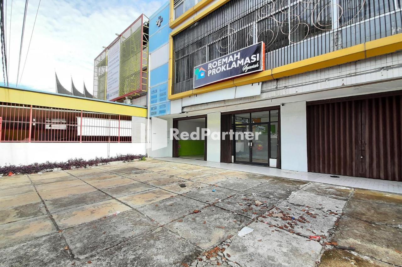 Roemah Proklamasi Syariah Mitra Reddoorz Padang  Exterior foto